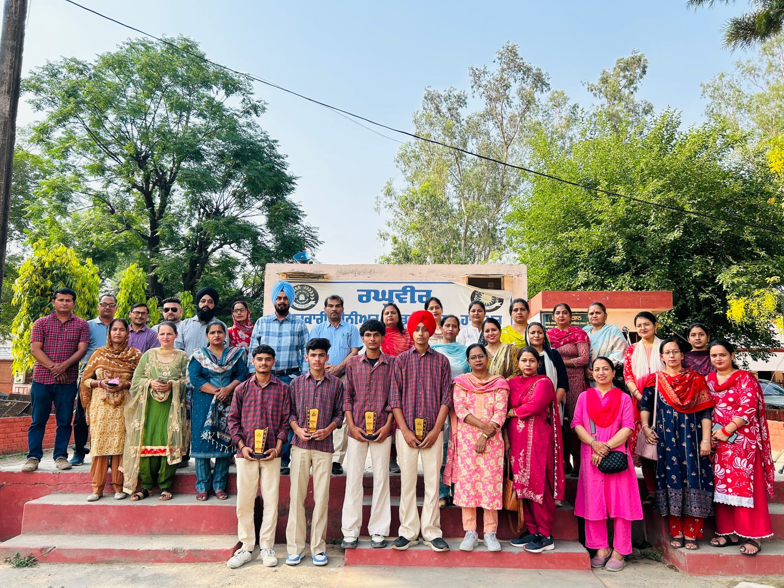 Government Senior Secondary School Hajipur's Class X result was 100 percent.